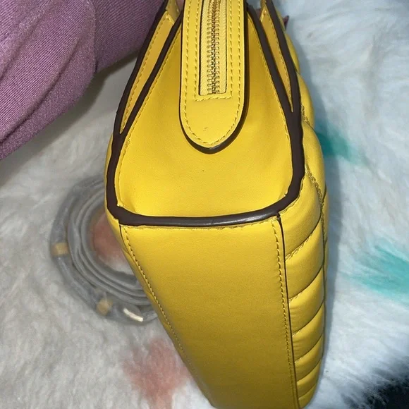 NWT Michael Kors ‘Sheila’ Small Center Zip Non-Leather Satchel - Picture 6 of 14